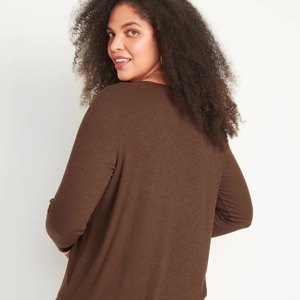 Cocoa Brown V Neck Shirt - Picture 6 of 8